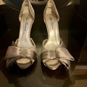 Chic Taupe Peep-Toe Heels with Bow by
